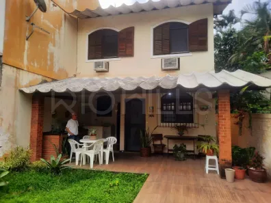 Casa com 3 Quartos à venda, 274m² no Piratininga, Niterói