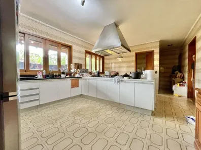 Imóvel Comercial com 5 Quartos para alugar, 756m² no Vila Santo Antônio, Cotia