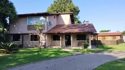 Casa com 4 Quartos à venda, 358m² no Martinica, Viamão
