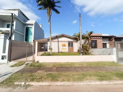 Casa com 2 Quartos para alugar, 45m² no Estância Velha, Canoas