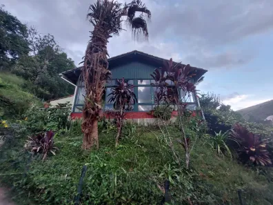 Casa com 3 Quartos à venda, 240m² no Albuquerque, Teresópolis