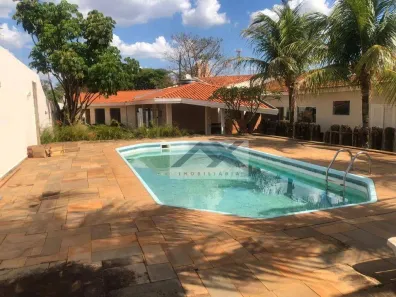 Casa com 4 Quartos à venda, 600m² no Vila Aviação, Bauru