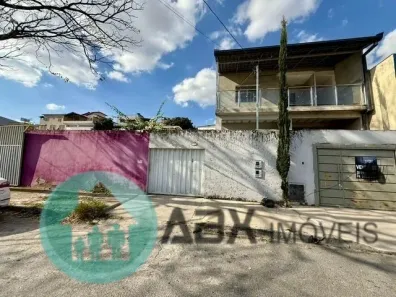 Casa com 3 Quartos à venda, 100m² no Laranjeiras, Betim