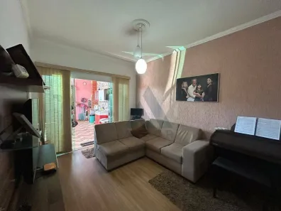 Casa com 3 Quartos à venda, 160m² no Cambuí, Itapetininga