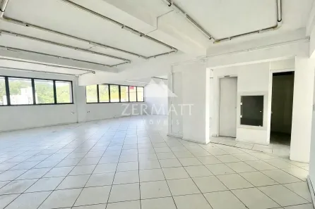Sala Comercial para alugar, 190m² no Centro, Blumenau