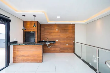Sobrado com 3 Quartos à venda, 161m² no Tingui, Curitiba