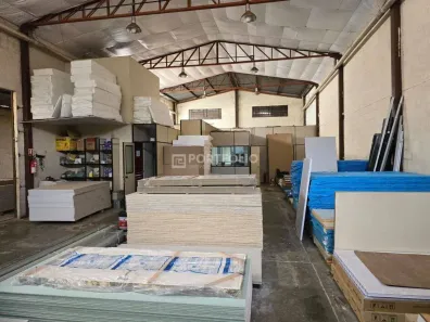 Galpão/Depósito/Armazém à venda, 350m² no Santa Genoveva, Goiânia
