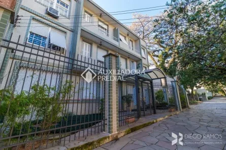 Apartamento com 2 Quartos à venda, 57m² no Moinhos de Vento, Porto Alegre