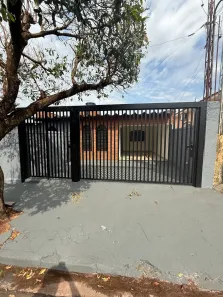 Casa com 3 Quartos para alugar, 110m² no Jardim Nazareth, São José do Rio Preto