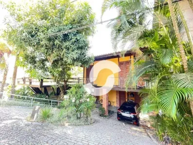 Casa de Condomínio com 3 Quartos à venda, 209m² no Maceió, Niterói