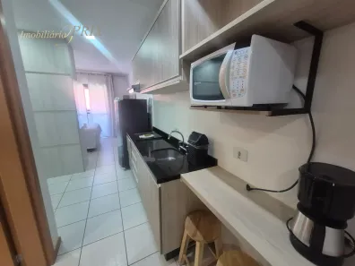 Apartamento com 1 Quarto para alugar, 27m² no Centro, Curitiba