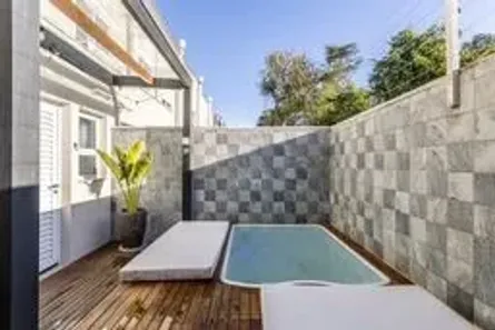 Casa com 3 Quartos à venda, 120m² no Vila Nova, Porto Alegre