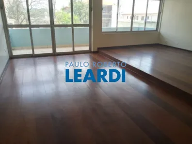 Sobrado com 4 Quartos à venda, 300m² no Jardim Londrina, São Paulo