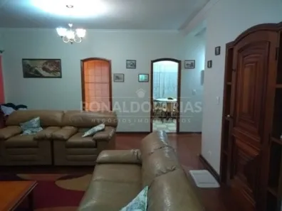Sobrado com 4 Quartos à venda, 250m² no Interlagos, São Paulo
