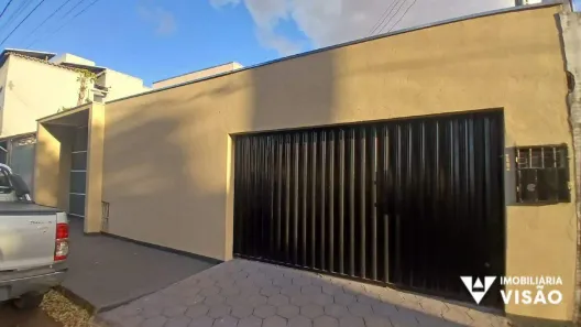 Casa com 3 Quartos para alugar, 217m² no Vila Arquelau, Uberaba