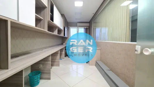 Sala Comercial para alugar, 42m² no Vila Mathias, Santos