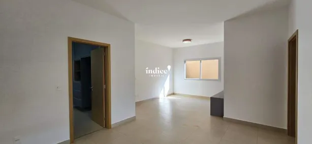 Casa de Condomínio com 3 Quartos para alugar, 156m² no , Cravinhos