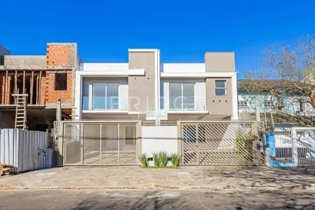 Sobrado com 3 Quartos para alugar, 195m² no Jardim Itu, Porto Alegre