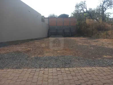 Lote/Terreno à venda, 447m² no Daniel Fonseca, Uberlândia