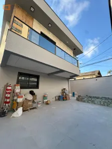 Sobrado com 3 Quartos à venda, 93m² no Tupi, Praia Grande