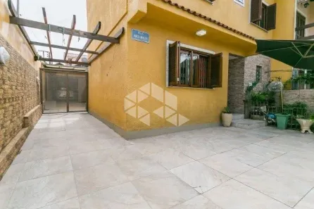 Casa com 3 Quartos à venda, 90m² no Vila Nova, Porto Alegre
