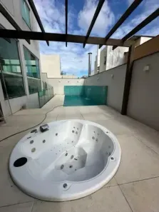 Sobrado com 4 Quartos para alugar, 300m² no Flores, Manaus