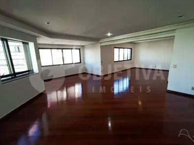 Apartamento com 4 Quartos à venda, 206m² no Fundinho, Uberlândia