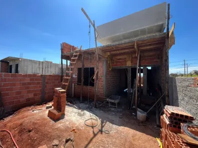 Casa com 3 Quartos à venda, 77m² no Olímpico, Londrina