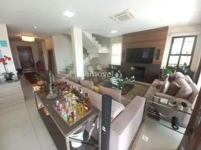 Casa de Condomínio com 4 Quartos à venda, 250m² no Vila Nova, Porto Alegre