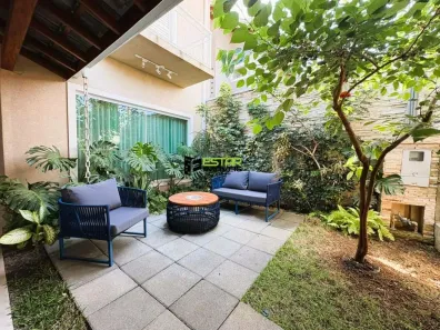 Casa com 3 Quartos à venda, 159m² no Vila Petrópolis, Atibaia