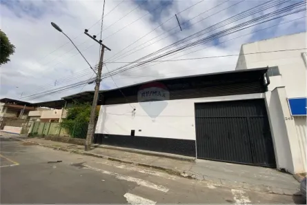 Galpão/Depósito/Armazém para alugar, 232m² no Industrial, Juiz de Fora