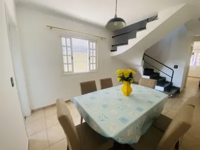 Casa com 2 Quartos à venda, 112m² no Jardim dos Camargos, Barueri