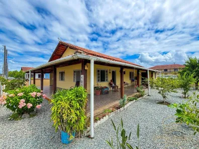 Casa com 3 Quartos à venda, 120m² no Costeira, Balneário Barra do Sul