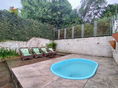 Casa com 3 Quartos para alugar, 240m² no Jardim Mauá, Novo Hamburgo