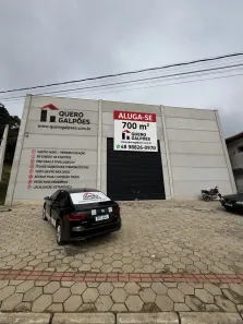 Galpão/Depósito/Armazém para alugar, 700m² no Cedro, Camboriú