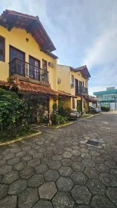 Casa de Condomínio com 3 Quartos à venda, 130m² no Itaipu, Niterói