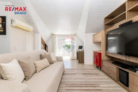 Sobrado com 3 Quartos à venda, 138m² no Pilarzinho, Curitiba