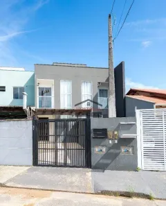 Casa de Condomínio com 2 Quartos à venda, 53m² no Adhemar Garcia, Joinville