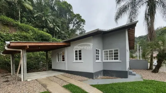 Casa com 2 Quartos para alugar, 77m² no Velha, Blumenau