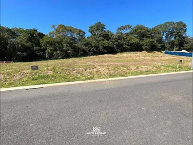 Lote/Terreno à venda, 727m² no Parque Cidade, Goiânia