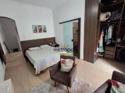 Sobrado com 4 Quartos à venda, 263m² no Jardim Guapituba, Mauá