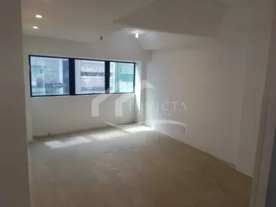 Sala Comercial à venda, 100m² no Copacabana, Rio de Janeiro