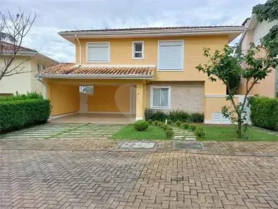Sobrado com 3 Quartos à venda, 292m² no Bosque do Vianna, Cotia