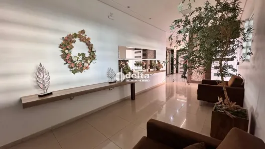 Apartamento com 3 Quartos para alugar, 102m² no Santa Mônica, Uberlândia