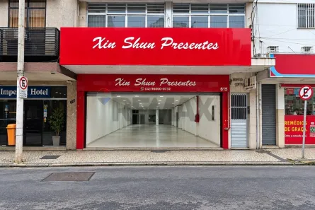 Ponto Comercial para alugar, 290m² no Centro, Juiz de Fora