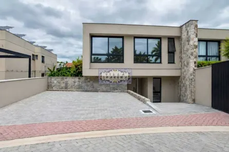 Casa de Condomínio com 4 Quartos à venda, 280m² no Barra da Tijuca, Rio de Janeiro