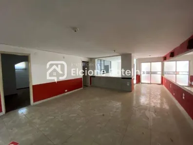 Prédio Comercial com 3 Quartos à venda, 12m² no Centro, Uberlândia