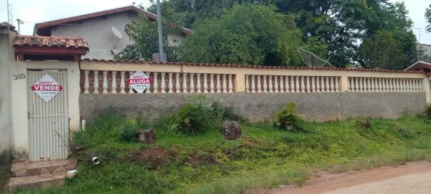 Casa com 3 Quartos para alugar, 288m² no São Sebastião, Guaratinguetá