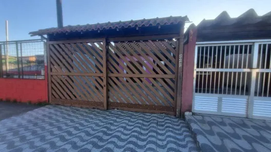 Casa com 2 Quartos à venda, 98m² no Jardim Columbia, Mongaguá
