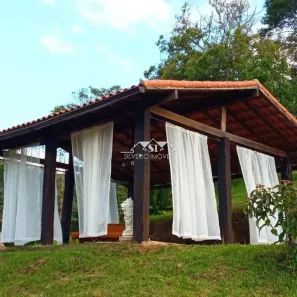 Fazenda/Sítio com 4 Quartos à venda, 390m² no Araras, Petrópolis